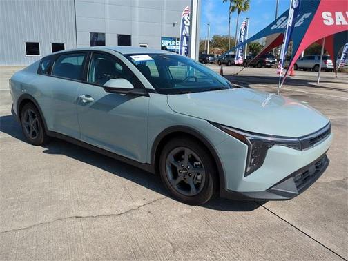 2025 Kia K4 