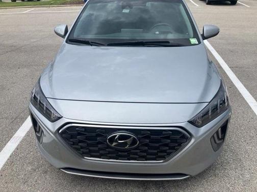 2021 Hyundai IONIQ Hybrid SEL