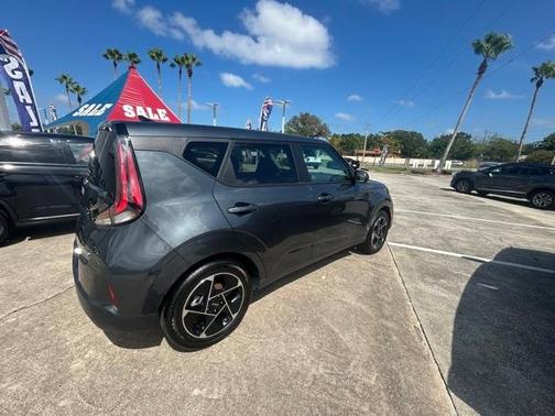 2024 Kia Soul EX