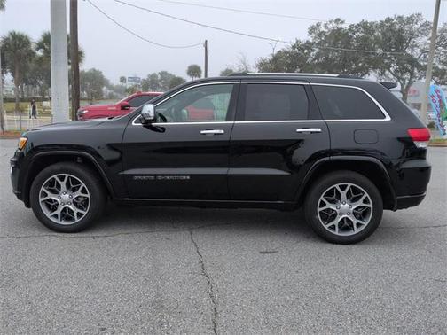 2020 Jeep Grand Cherokee Overland