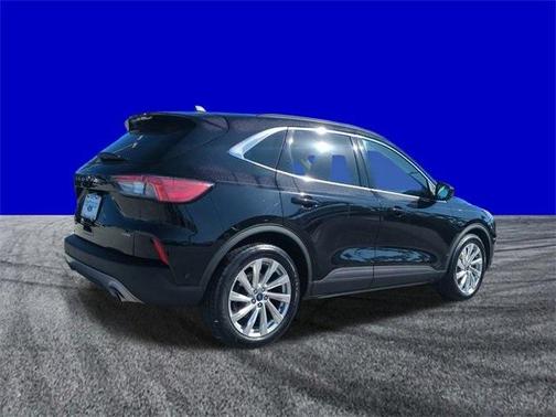 2021 Ford Escape Titanium Hybrid