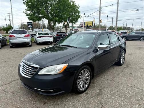2011 Chrysler 200 Limited