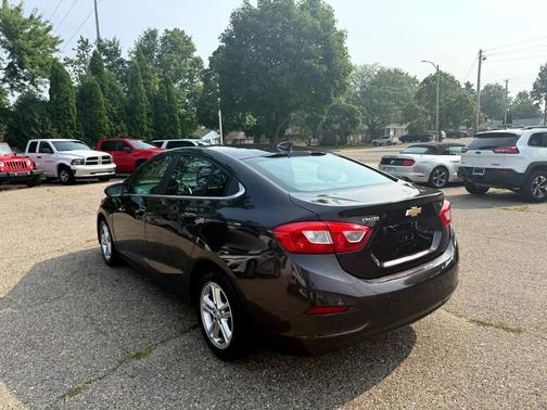2016 Chevrolet Cruze LT Auto