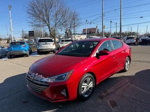 2020 Hyundai ELANTRA SEL