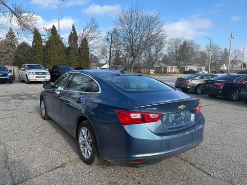 2024 Chevrolet Malibu FWD 1LT