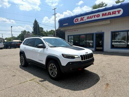 2020 Jeep Cherokee Trailhawk