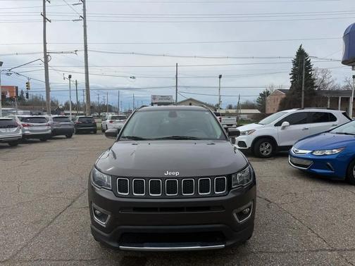 Sting-Gray Clearcoat 2020 Jeep Compass Limited