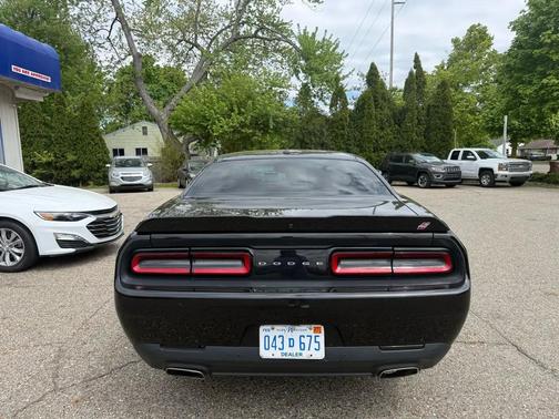 BLACK 2019 Dodge Challenger GT