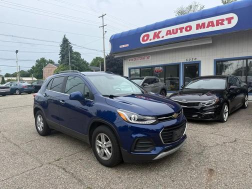 Blue Topaz Metallic 2017 Chevrolet Trax LT