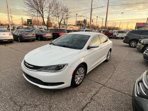 2015 Chrysler 200 LX