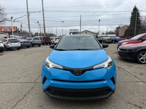 2019 Toyota C-HR XLE