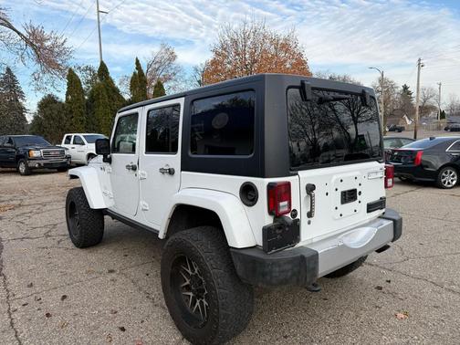 2014 Jeep Wrangler Unlimited Sahara