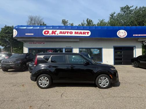 Cherry Black 2020 Kia Soul LX