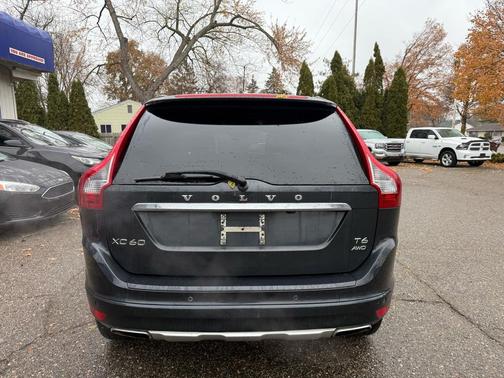 2015 Volvo XC60 T6 Premier Plus