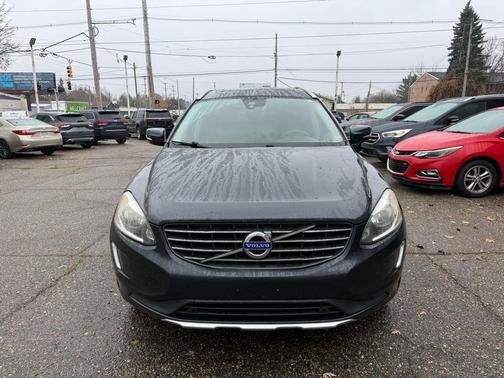 2015 Volvo XC60 T6 Premier Plus