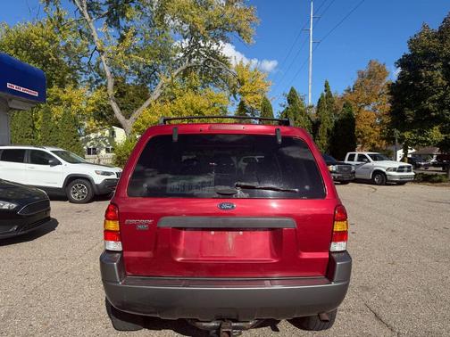 2004 Ford Escape XLT