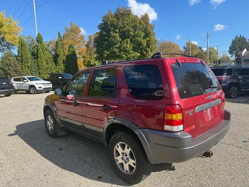 2004 Ford Escape XLT
