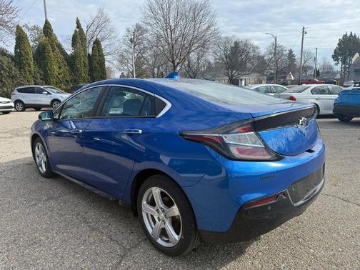 2018 Chevrolet Volt LT