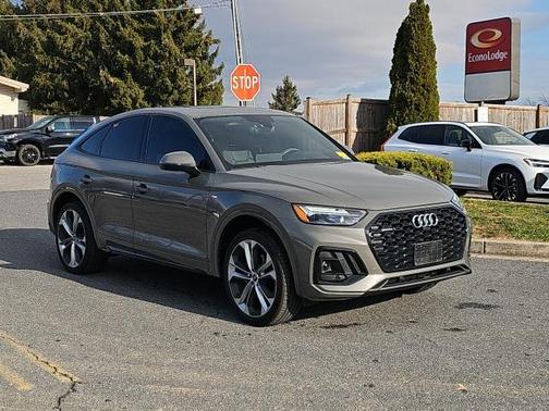 2023 Audi Q5 45 S line Premium