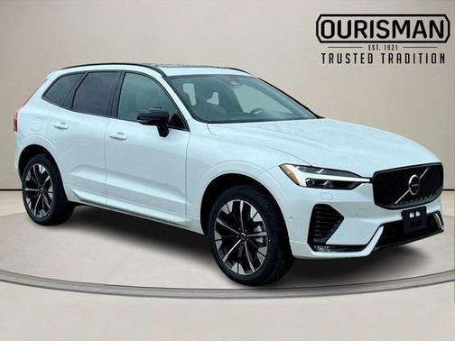 2026 Volvo XC60 B5 Plus