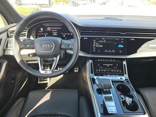 2024 Audi Q7 55 Prestige
