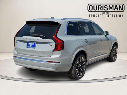 Vapour Gray Metallic 2026 Volvo XC90 Plug-In Hybrid T8 Plus