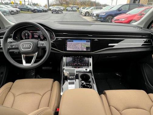 2025 Audi Q7 55 Prestige