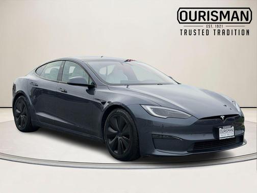 Stealth Gray 2023 Tesla Model S Standard Range