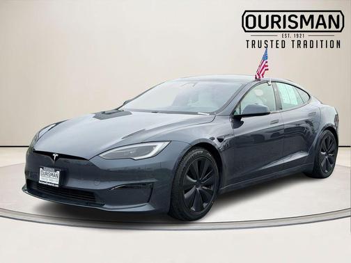 Stealth Gray 2023 Tesla Model S Standard Range