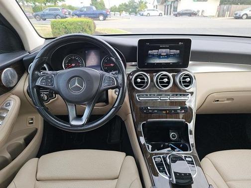 2016 Mercedes-Benz GLC 300 4MATIC