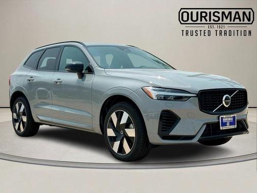 2025 Volvo XC60 Plug-In Hybrid T8 Plus