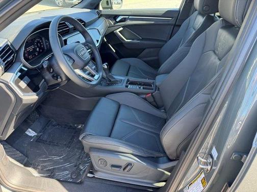 2024 Audi Q3 Premium