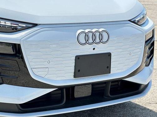 2025 Audi Q6 e-tron Premium Plus