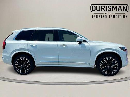 2025 Volvo XC90 Plug-In Hybrid T8 Ultra