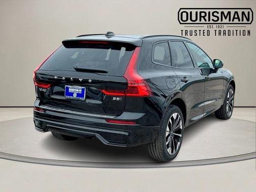 2026 Volvo XC60 B5 Plus