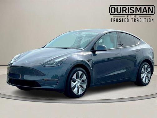 2023 Tesla Model Y Long Range