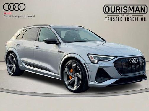 2023 Audi e-tron S Premium Plus