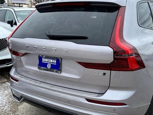 2026 Volvo XC60 B5 Plus