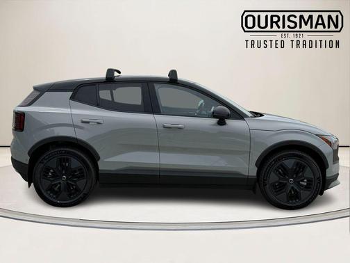 Vapour Gray Metallic 2026 Volvo EX30 Twin Motor Cross Country Ultra