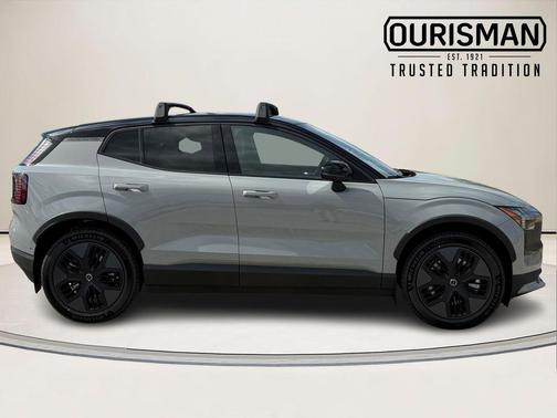 Vapour Gray Metallic 2026 Volvo EX30 Twin Motor Cross Country Ultra