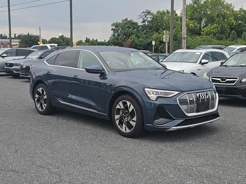 2022 Audi e-tron Sportback S line Prestige