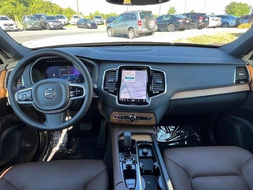 2023 Volvo XC90 B6 Plus 7-Seater