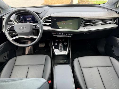 Glacier White 2024 Audi Q4 e-tron Prestige