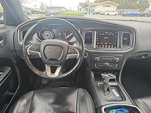 Pitch Black Clearcoat 2016 Dodge Charger R/T