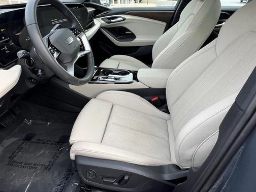 2025 Audi A6 e-tron Prestige