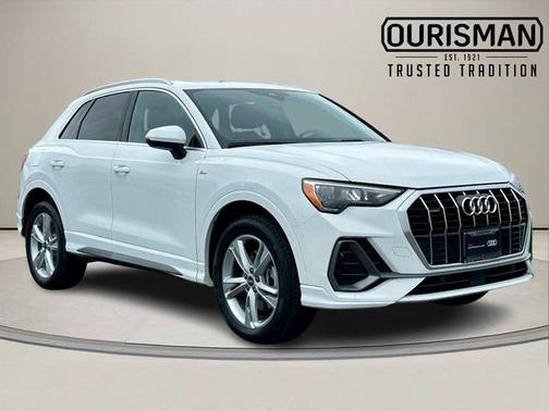 2022 Audi Q3 Premium
