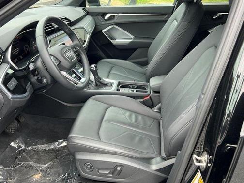 2023 Audi Q3 Premium Plus