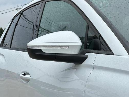 2025 Audi Q4 e-tron Premium