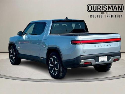 2024 Rivian R1T Adventure