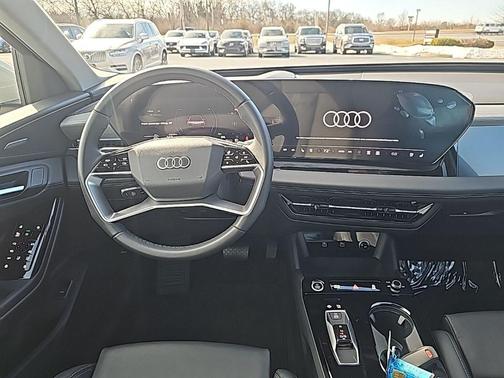 2025 Audi Q6 e-tron Prestige